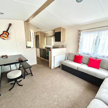 Verbjam 6 Berth Caravan Holiday St Osyth 클랙톤온씨 외부 사진